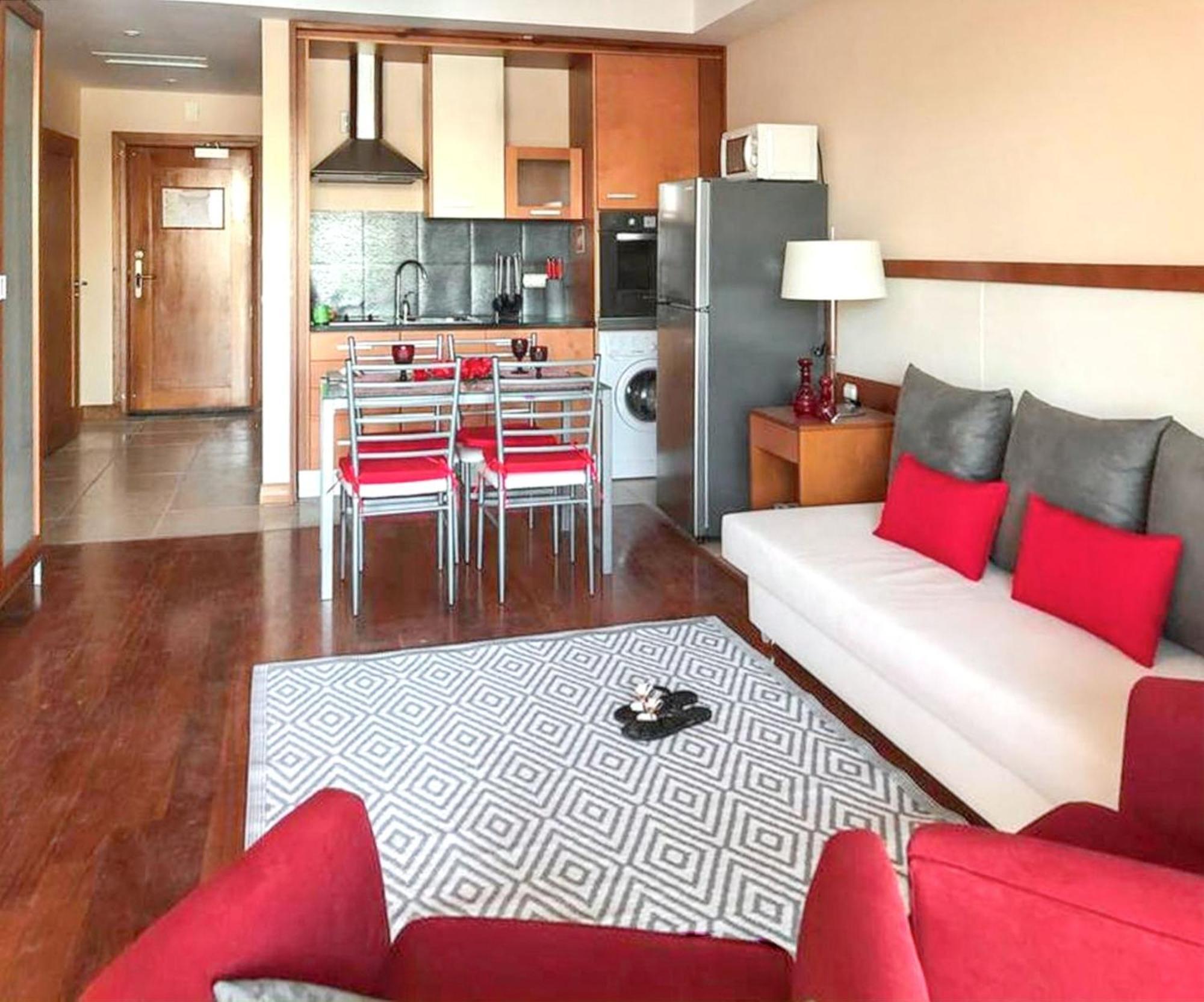 Charming Apartment In Estombar With Private Pool. Ngoại thất bức ảnh