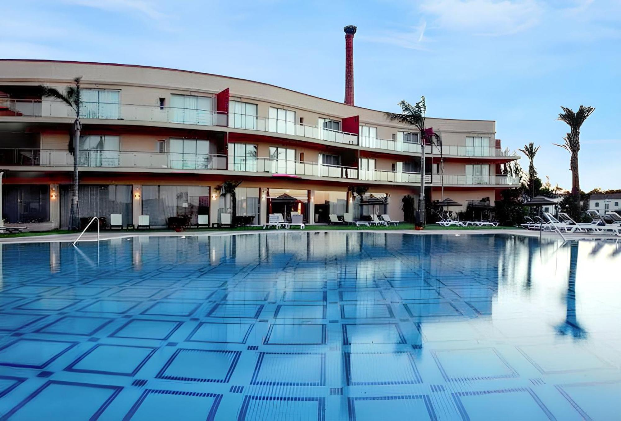 Charming Apartment In Estombar With Private Pool. Ngoại thất bức ảnh