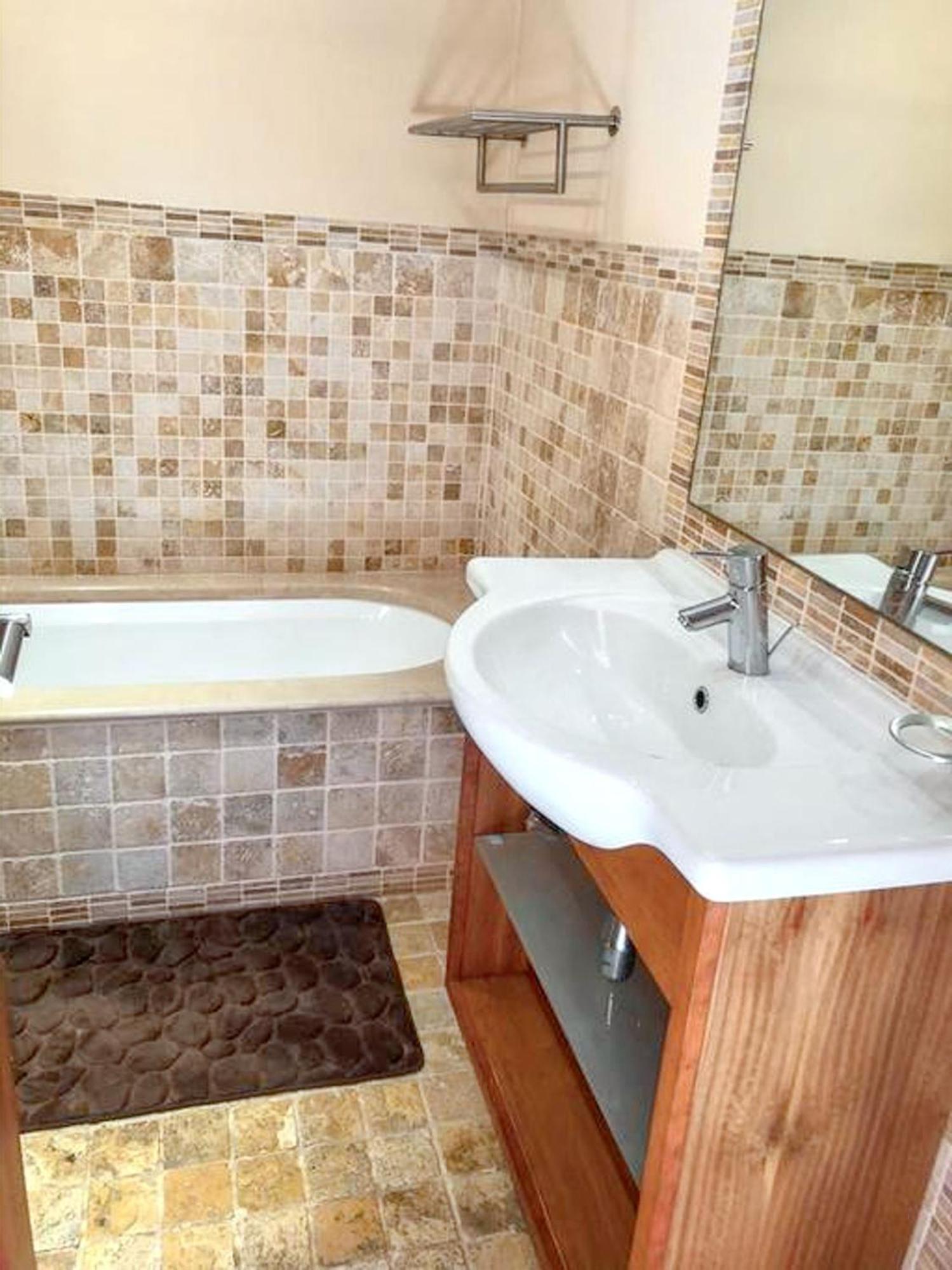 Charming Apartment In Estombar With Private Pool. Ngoại thất bức ảnh